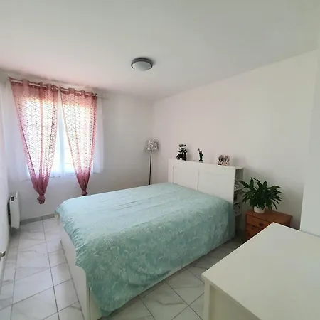 Cosy Near Disneyland Paris Holiday home Serris